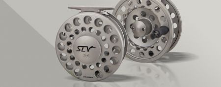 KOŁOWROTEK SLV - Kołowrotek Okuma SLV - Odlew aluminiowy - Precyzyjnie obrabiany wałek ze stali nierdzewnej - System hamulcowy Multi-Disk z korka i stali nierdzewnej